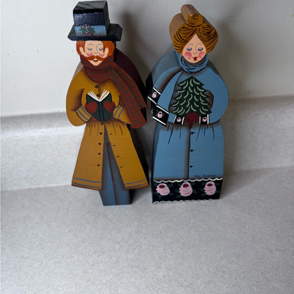 Carolers wooden painted